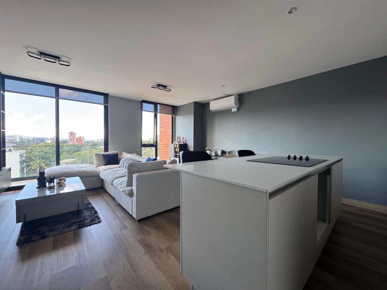 Vendo Apartamento de 3 Habitaciones en Edificio Tomus Zona 15 — Apartamento en Venta en Zona 15, Guatemala, Ciudad — foto 1 de 17