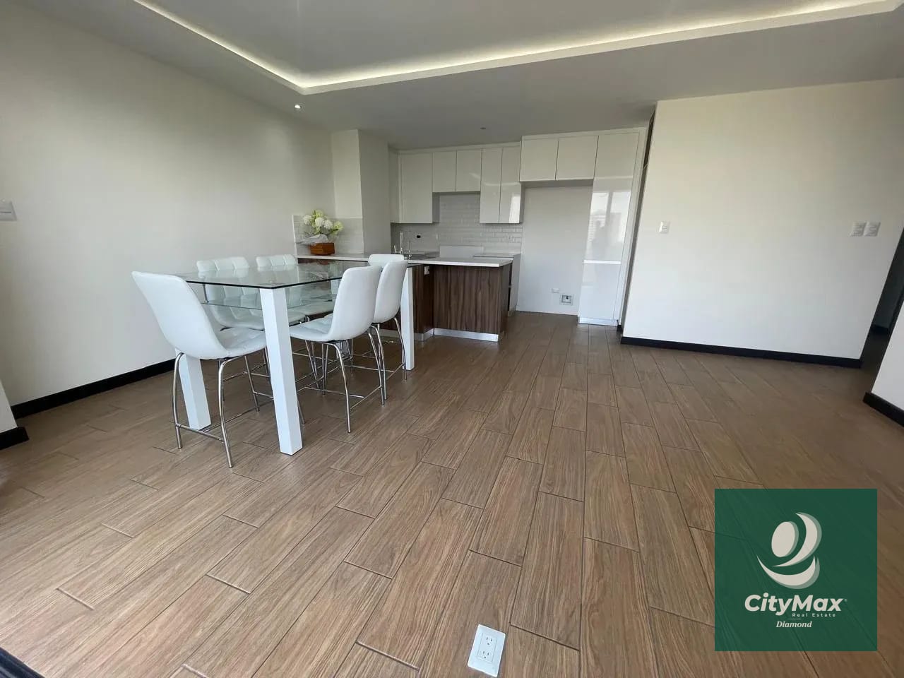 Apartamento en Venta y Renta en Zona 15 Ciudad de Guatemala — Apartamento en Alquiler en Zona 15, Guatemala, Ciudad — foto 8 de 17