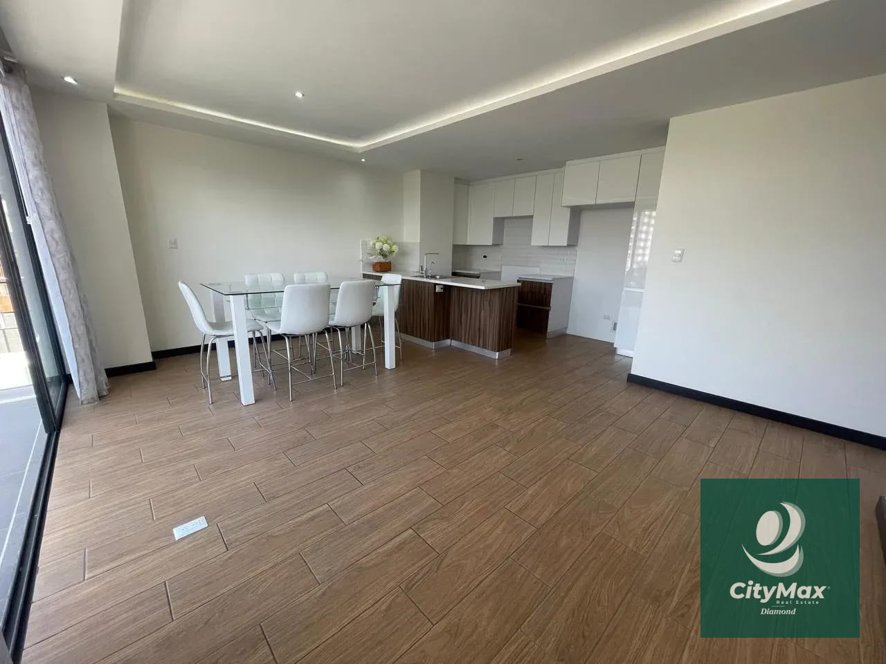 Apartamento en Venta y Renta en Zona 15 Ciudad de Guatemala — Apartamento en Alquiler en Zona 15, Guatemala, Ciudad — foto 15 de 17
