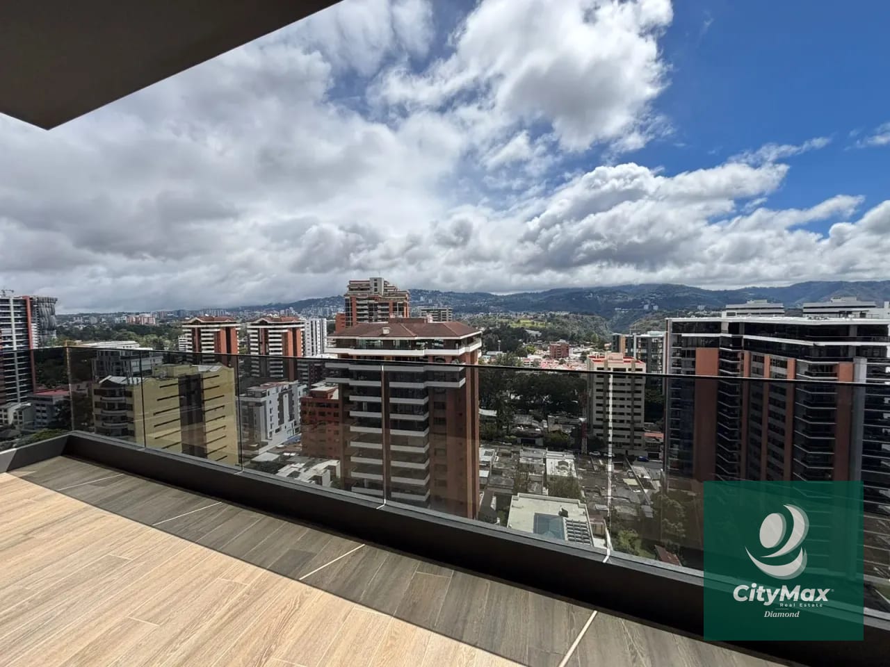 Apartamento de Lujo en Venta en Zona 14 — Apartamento en Venta en Zona 14, Guatemala, Ciudad — foto 4 de 14