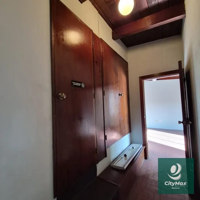 Casa para Oficinas en Renta Vista Hermosa 1 Zona 15 Guatemala — Casa en Alquiler en Vista Hermosa I, Zona 15, Guatemala, Ciudad — foto 13 de 17