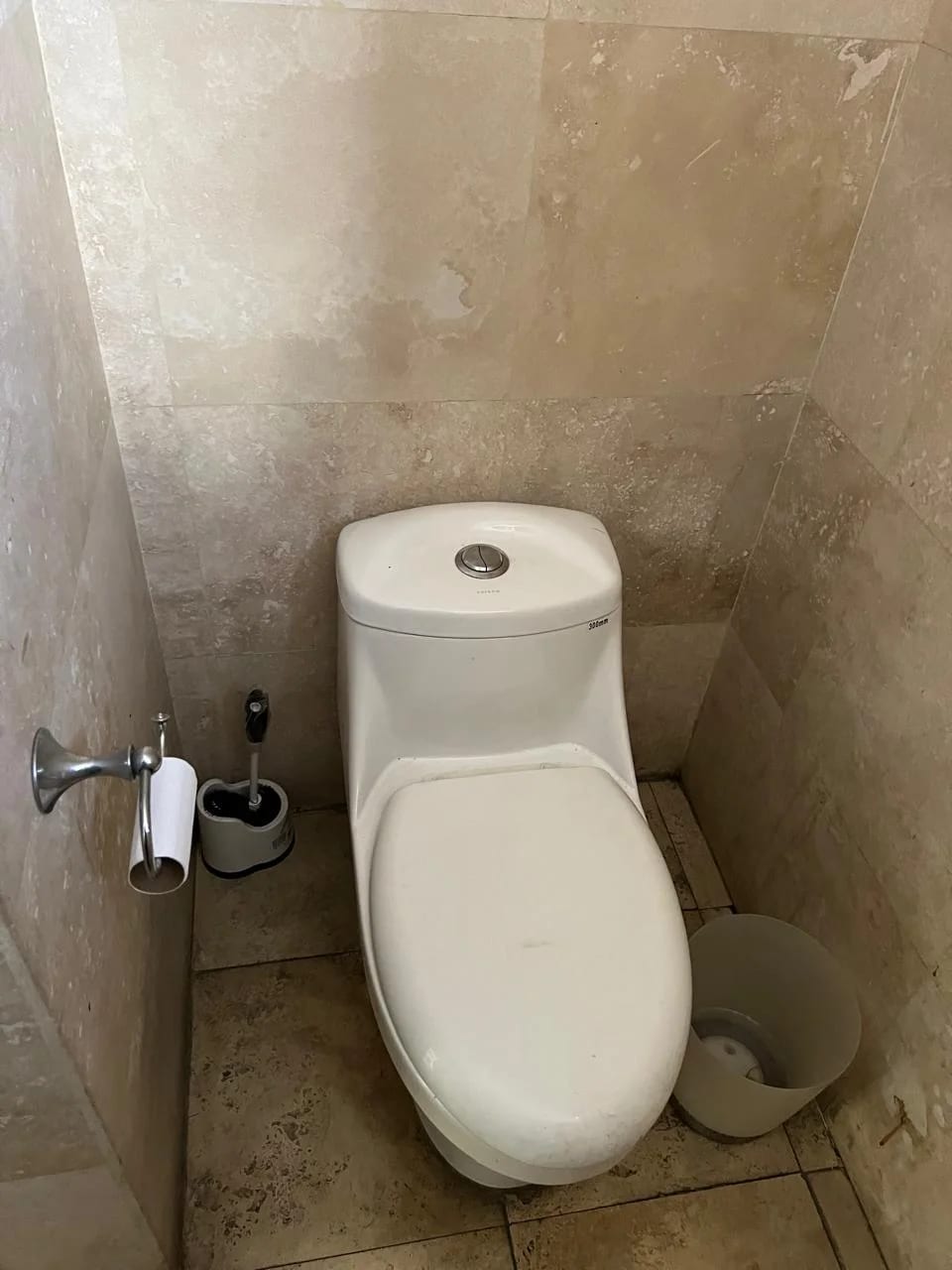 Rento Apto Z.9 Amueblado EDIF.12-29 REF.6902 *3 Hab, 2 Baños, 2 Parqueos, Q.9000* — Apartamento en Alquiler en Zona 9, Guatemala, Ciudad — foto 10 de 17
