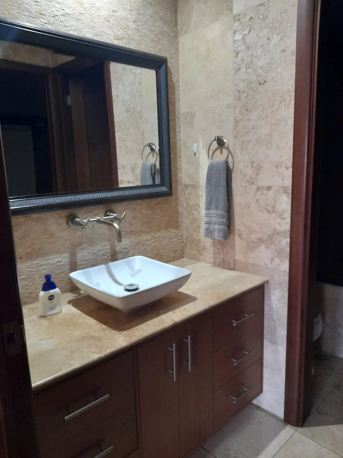 Vendo Apto Z.10 Edif. Mirafiori REF.6827 — Apartamento en Venta en Zona 10, Guatemala, Ciudad — foto 6 de 14