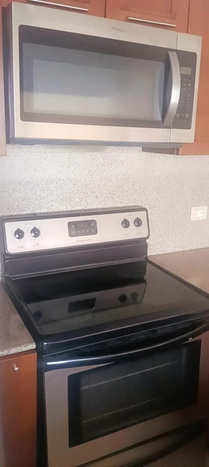 Vendo Apto Z.10 Edif. Mirafiori REF.6827 — Apartamento en Venta en Zona 10, Guatemala, Ciudad — foto 6 de 14