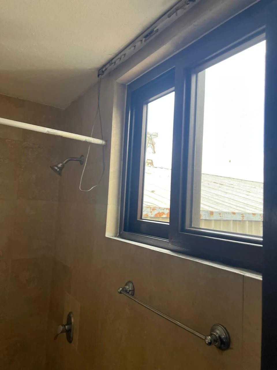 Rento Apto Z.9 Amueblado EDIF.12-29 REF.6902 *3 Hab, 2 Baños, 2 Parq — Apartamento en Alquiler en Zona 9, Guatemala, Ciudad — foto 6 de 16