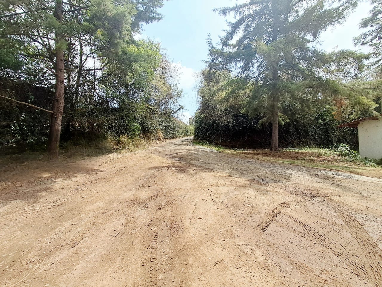 TERRENO EN RENTA PARA DESARROLLO Ruta a San Juan Sacatepéquez z.6 de Mixco — Terreno en Alquiler en Club Campestre La Montaña, Zona 6 Mixco, Guatemala, Ciudad — foto 4 de 9