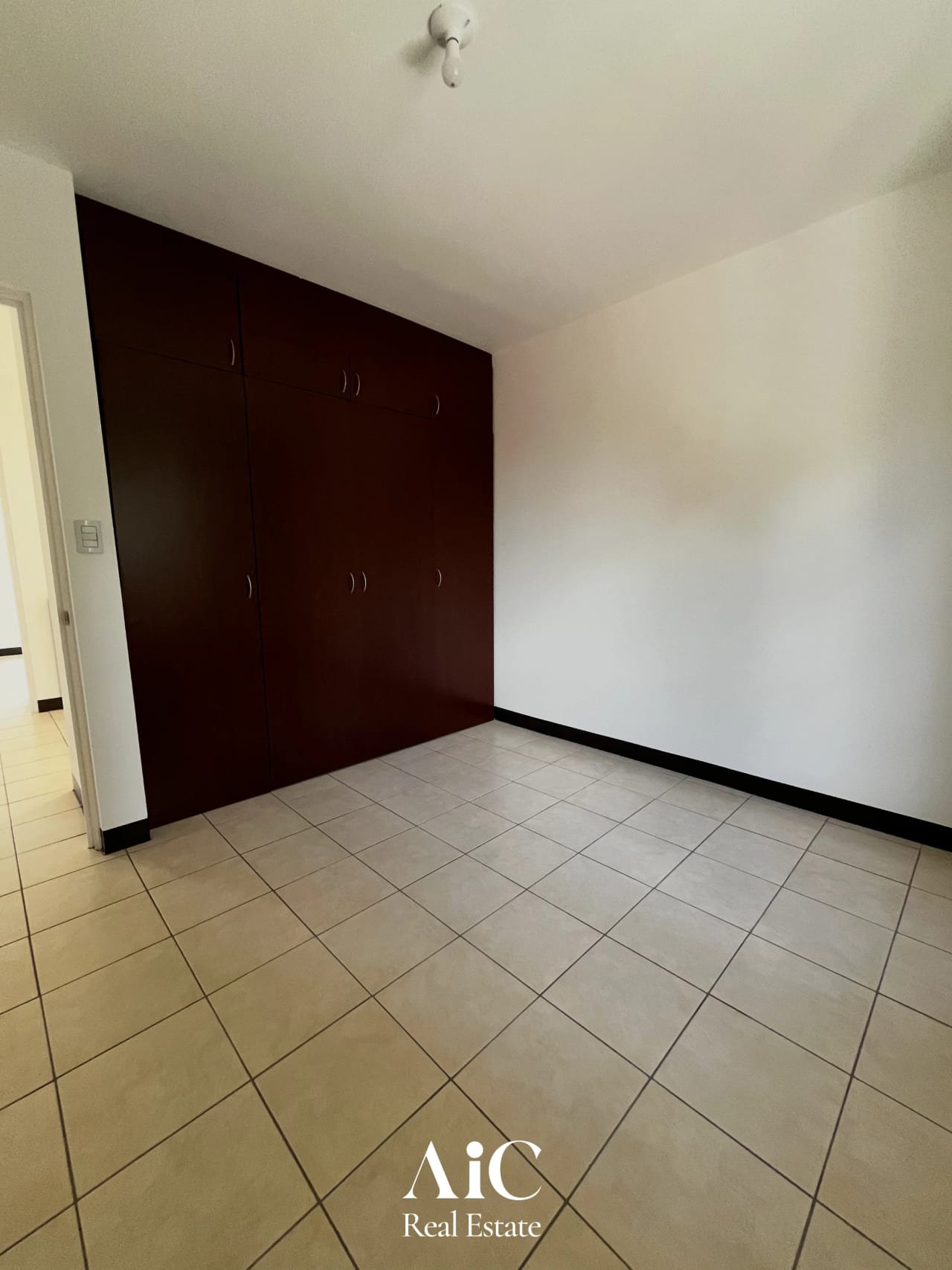 Casa Villa Venetto KM 25 3HAB Carretera a Sta. Elena Barillas — Casa en Venta en Santa Elena Barillas, Guatemala, Ciudad — foto 14 de 17