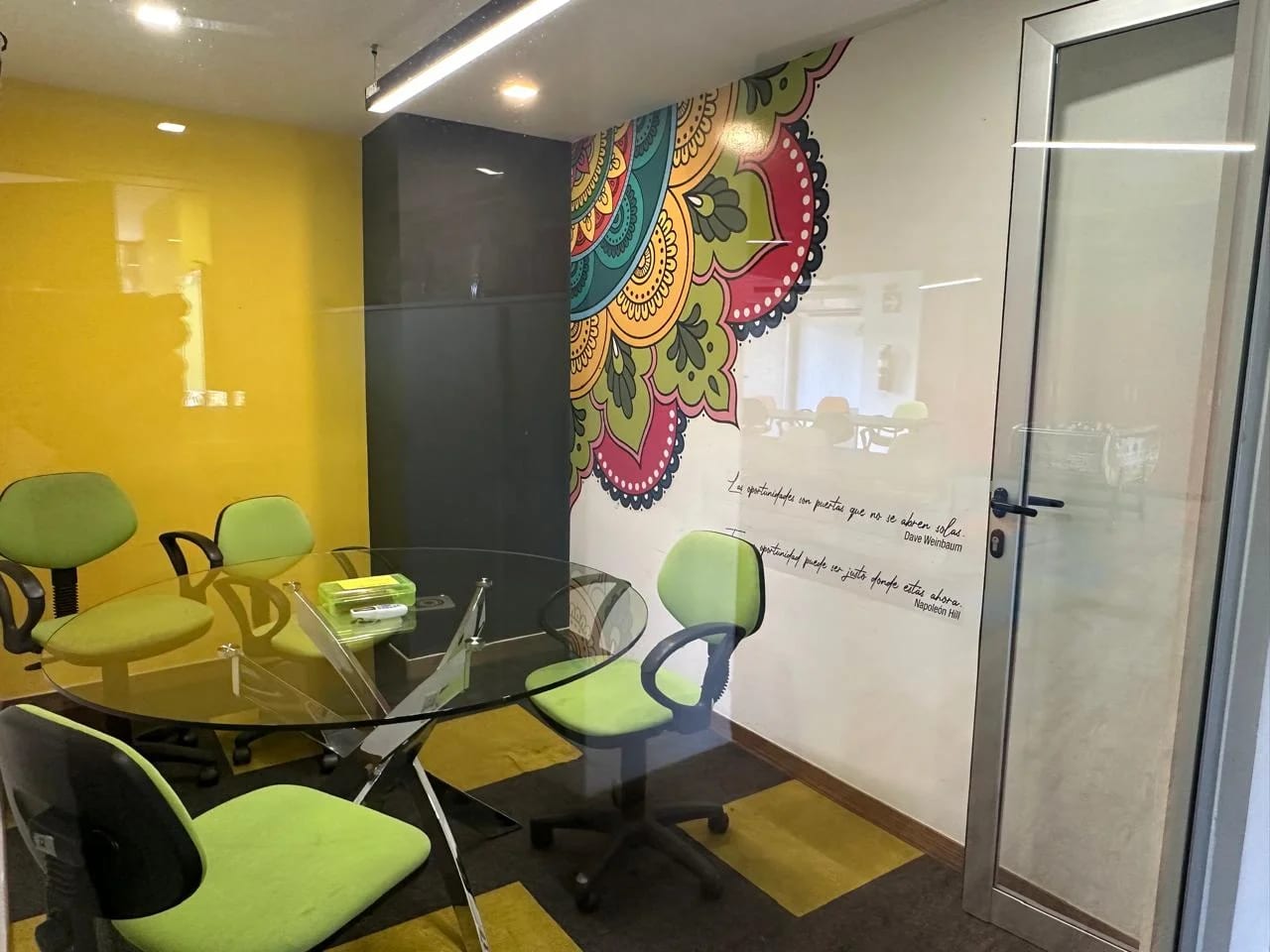 amplia oficina EN VENTA, EDIFICIO ETISA ZONA 9 — Oficina en Venta en Etisa, Zona 9, Guatemala, Ciudad — foto 3 de 15
