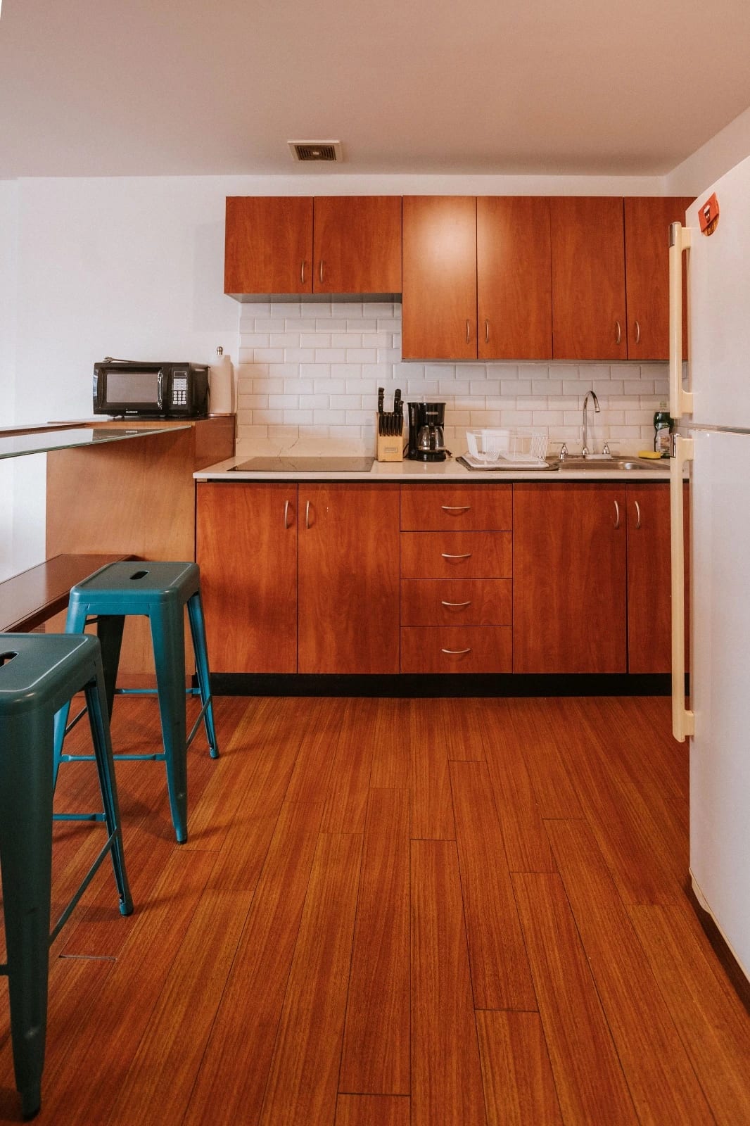 Lindo Apartamento amueblado de 1 dormitorio en Zona 13 — Apartamento en Alquiler en Zona 13, Guatemala, Ciudad — foto 4 de 17
