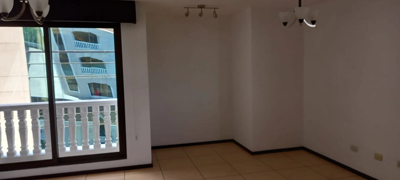 Apartamento de 1 dormitorio en renta en zona10 — Apartamento en Alquiler en Zona 10, Guatemala, Ciudad — foto 5 de 11