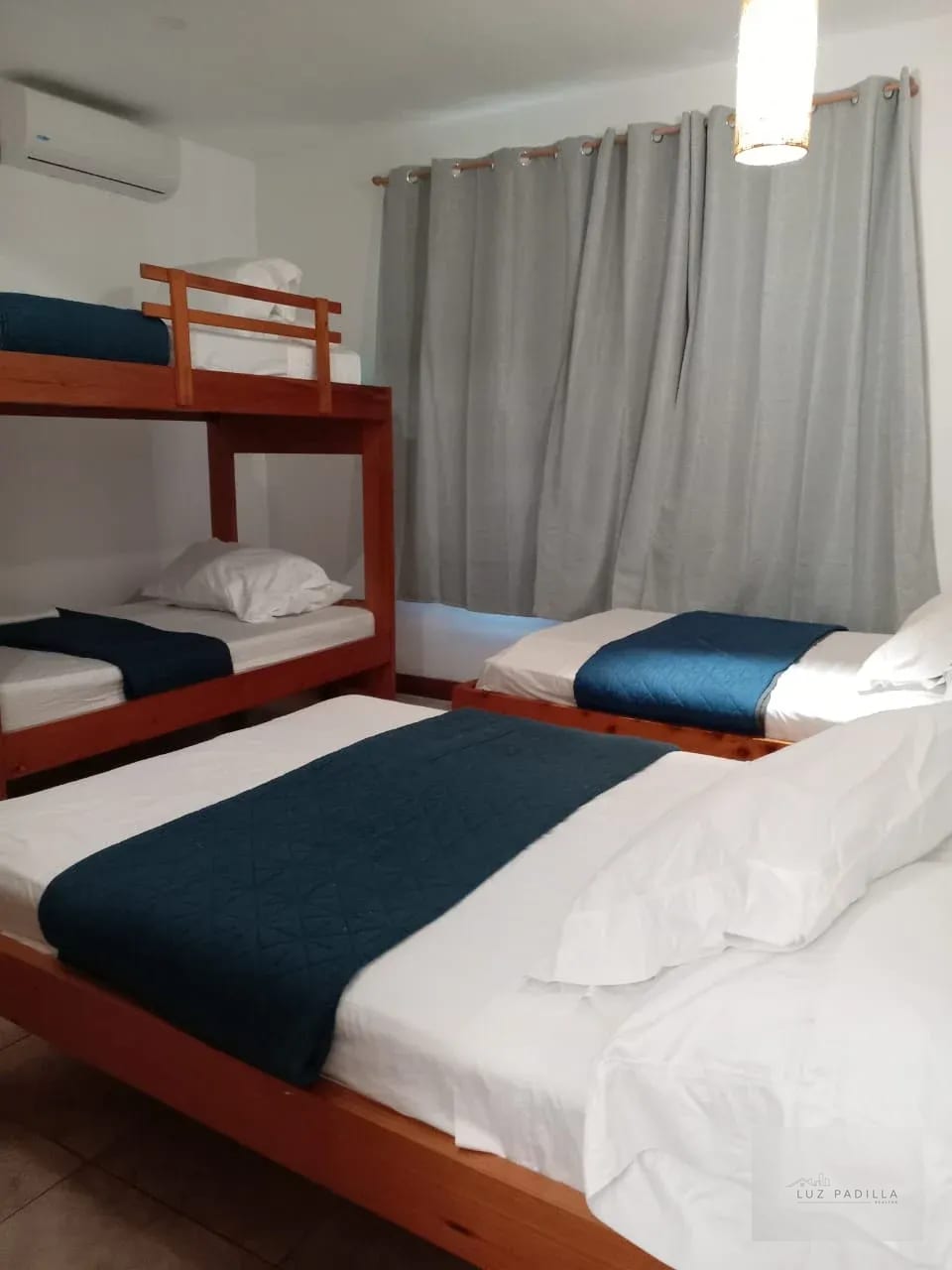 Villa los Cabos Hermosa Villa en Alquiler en 2 Nivel para 9 Personas — Casa vacacional en Alquiler en Villa Los Cabos, Monterrico, Santa Rosa — foto 12 de 15