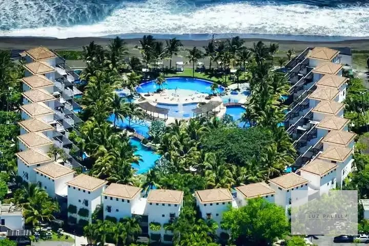 Villa los Cabos Hermosa Villa en Alquiler en 2 Nivel para 9 Personas — Casa vacacional en Alquiler en Villa Los Cabos, Monterrico, Santa Rosa — foto 1 de 15