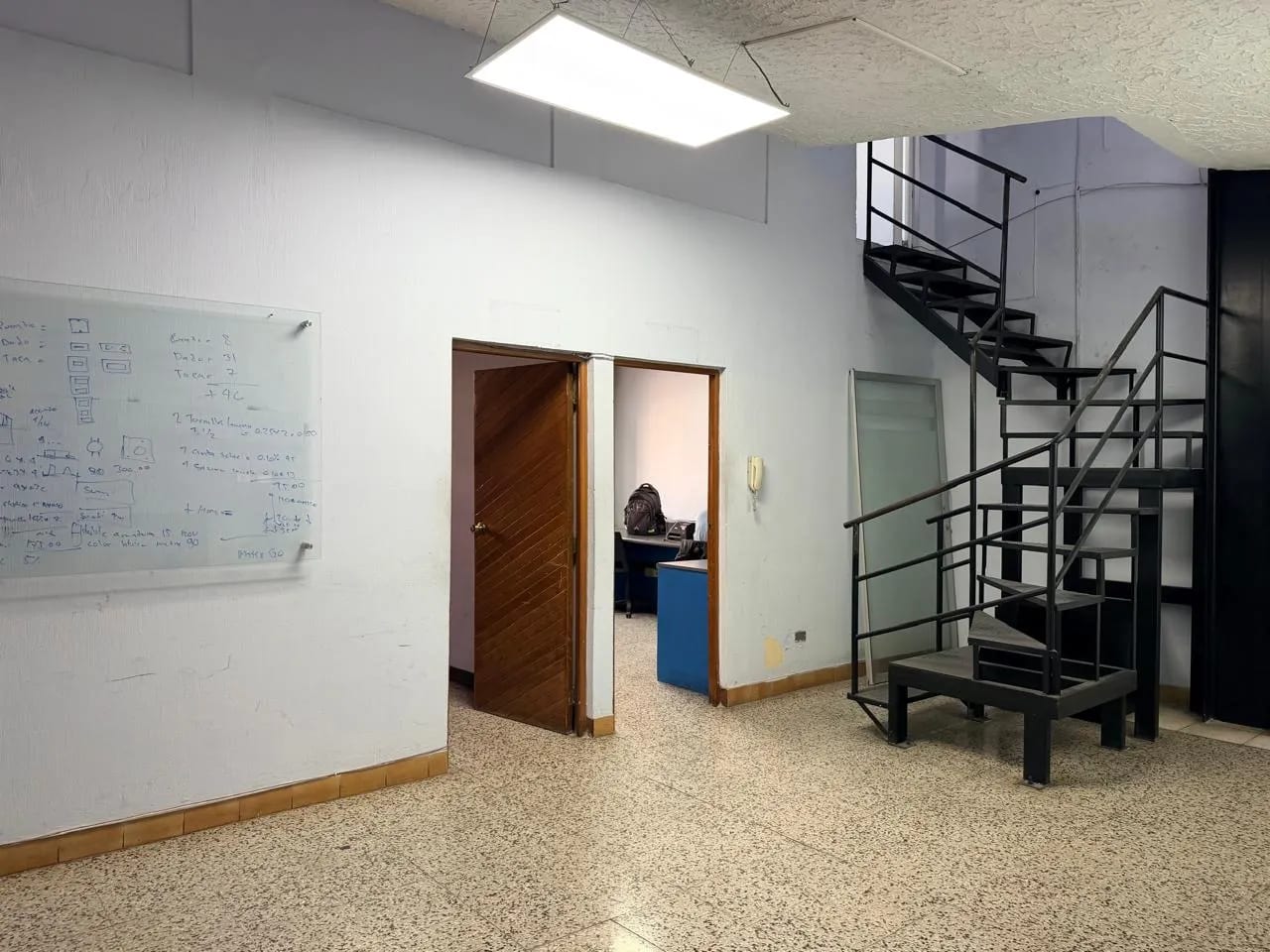 Casa en Venta en Zona 11, Colonia Roosevelt — Casa en Venta en Zona 11, Guatemala, Ciudad — foto 1 de 12