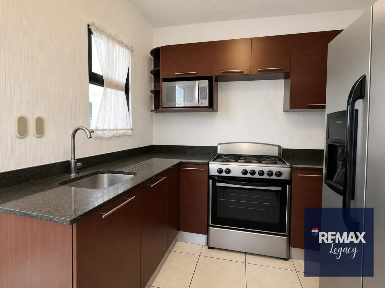 Casa Venta | Portal de San Isidro I | Zona 16 — Casa en Venta en San Isidro, Zona 16, Guatemala, Ciudad — foto 4 de 14