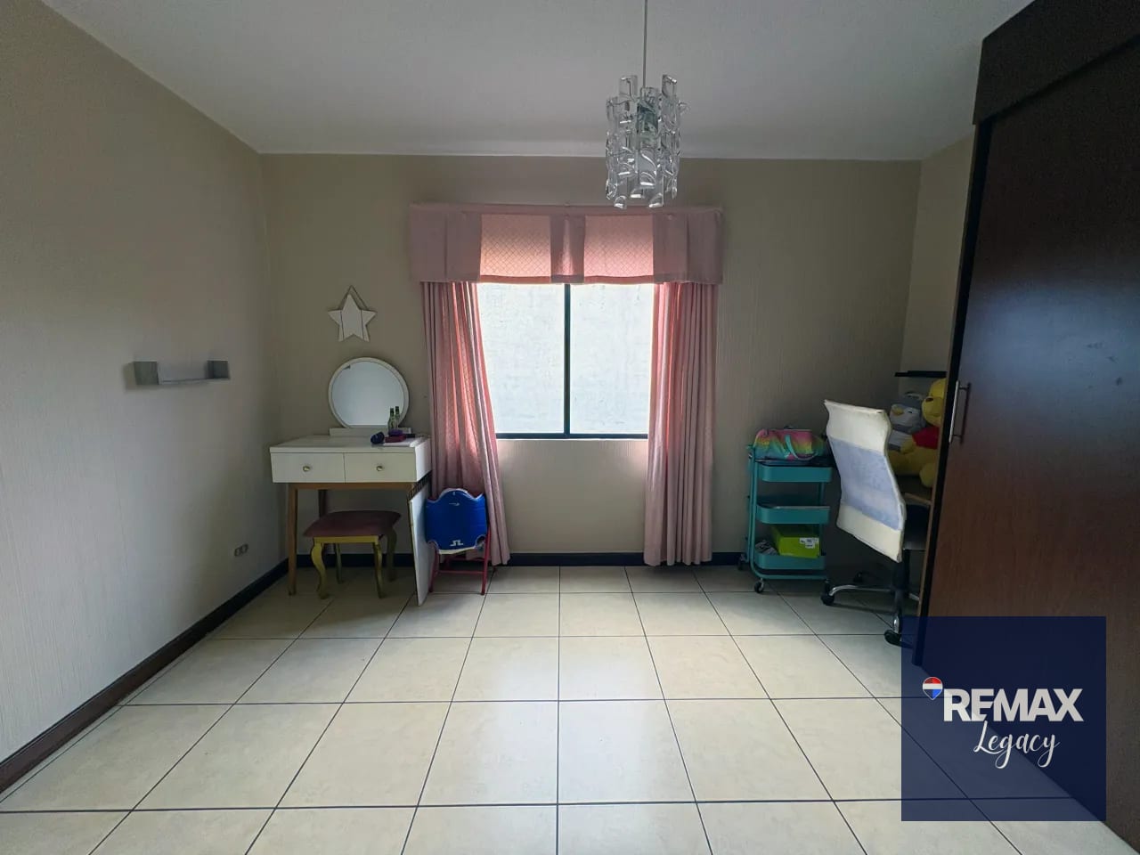 Casa Venta | Portal de San Isidro I | Zona 16 — Casa en Venta en San Isidro, Zona 16, Guatemala, Ciudad — foto 9 de 14