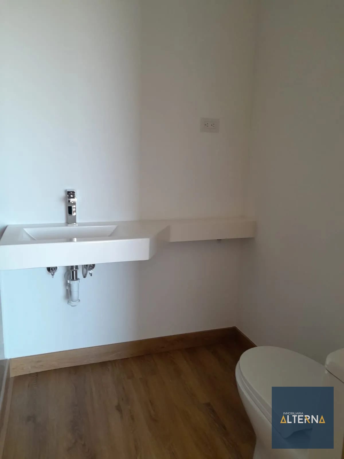 Apartamento en Renta en Zona 2 — Apartamento en Alquiler en Zona 2, Guatemala, Ciudad — foto 11 de 17