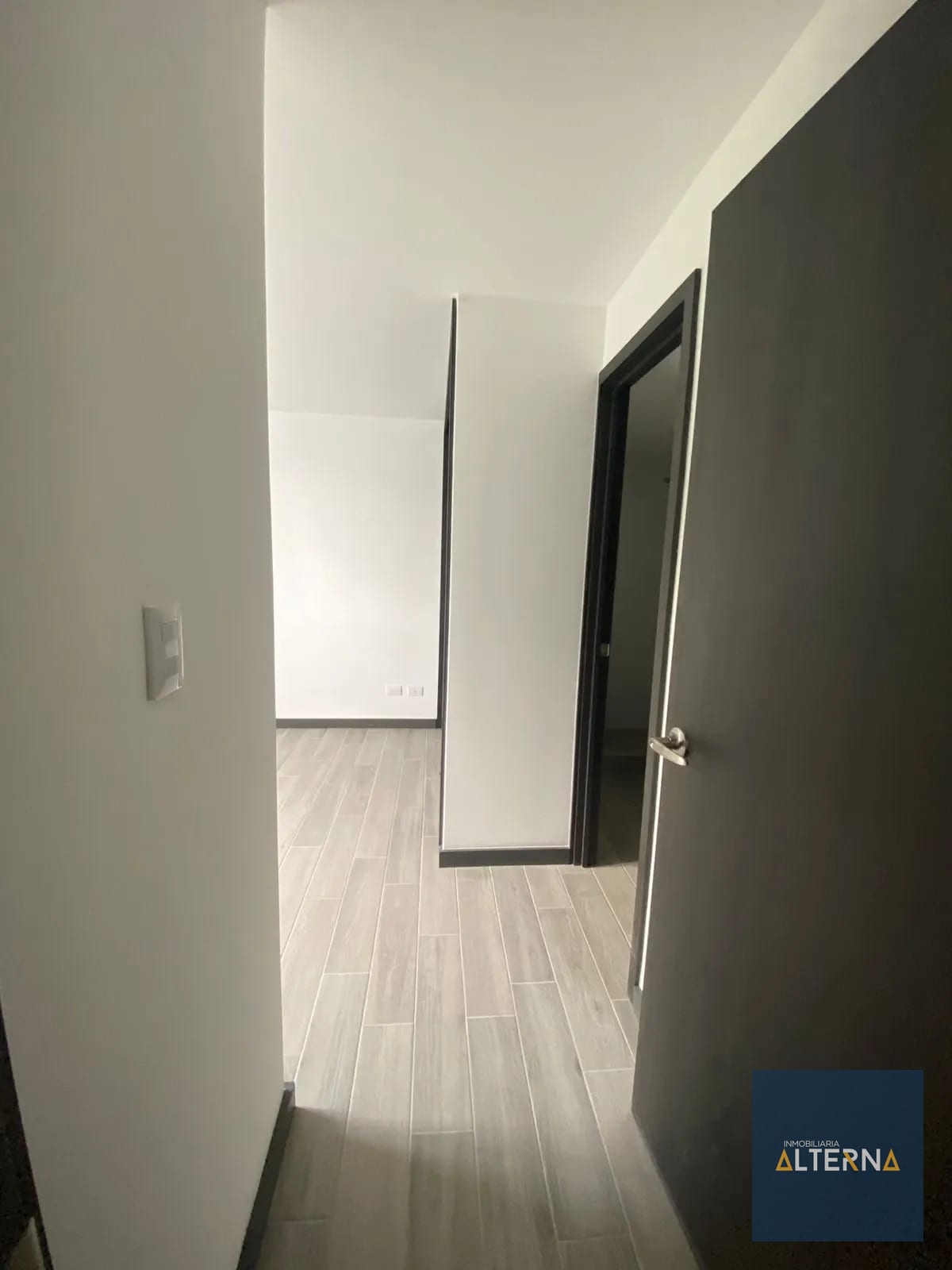 Apartamento en Renta en Zona 16 — Apartamento en Alquiler en Zona 16, Guatemala, Ciudad — foto 1 de 8