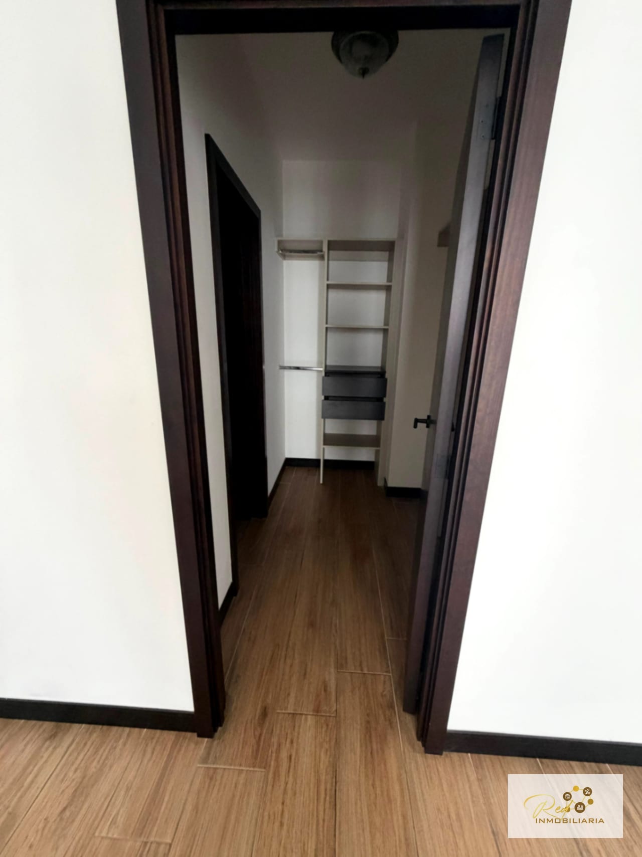 🏢 Apartamento en Alquiler — Edificio Lirios 3 de Cayala — Apartamento en Alquiler en Ciudad Cayalá, Zona 16, Guatemala, Ciudad — foto 13 de 17