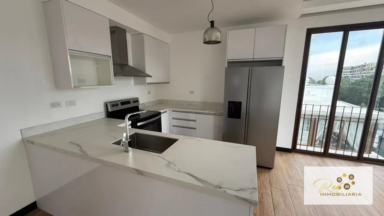 🏢 Apartamento en Alquiler — Edificio Lirios 3 de Cayala — Apartamento en Alquiler en Ciudad Cayalá, Zona 16, Guatemala, Ciudad — foto 2 de 17
