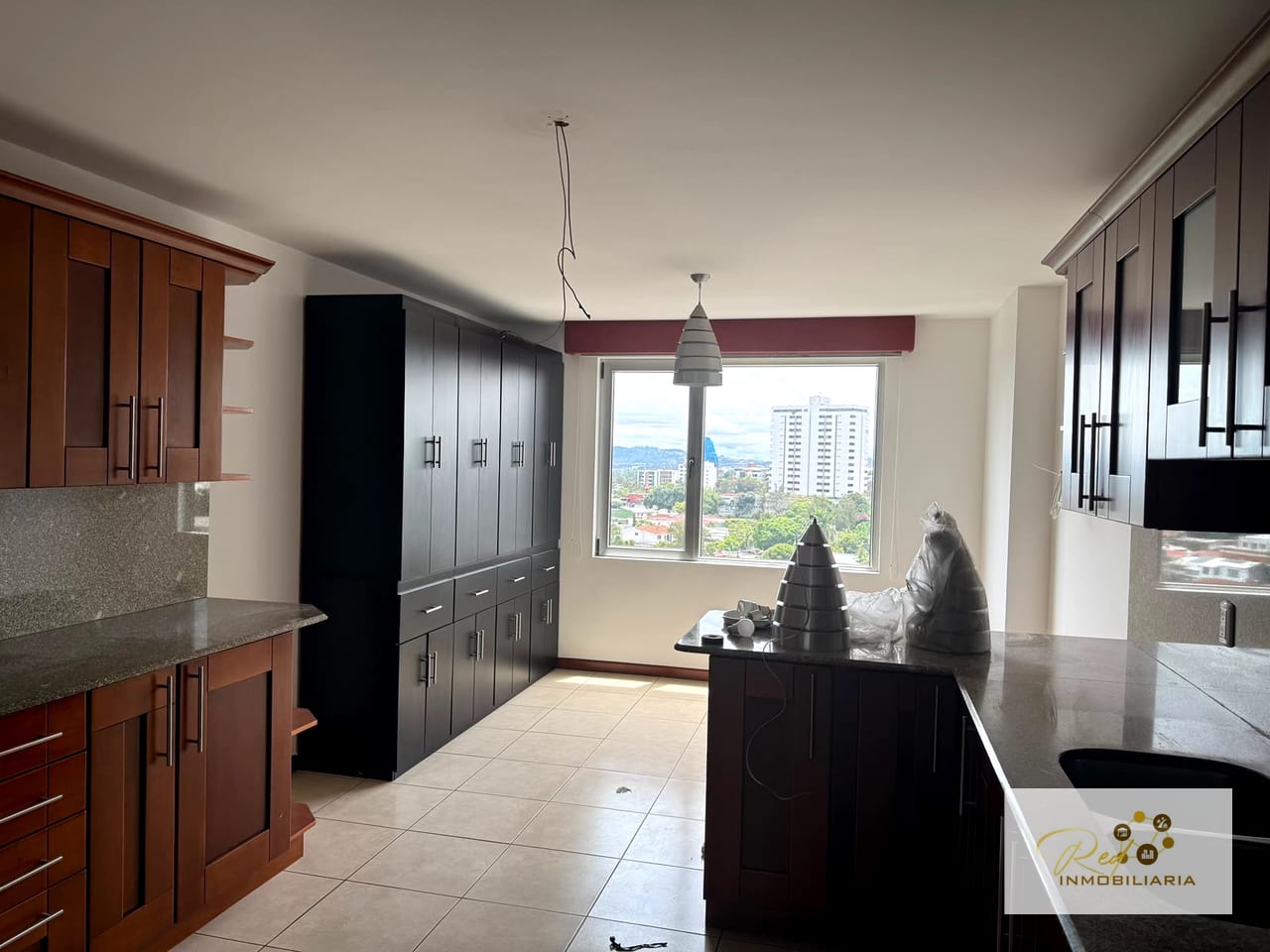 🏢 Apartamento en Alquiler – Edificio Botticelli 2, Zona 15 — Apartamento en Alquiler en Botticelli II, Zona 15, Guatemala, Ciudad — foto 9 de 17