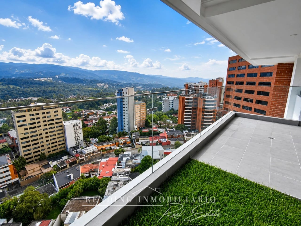 Apartamento en renta zona 14 Edificio Noguchi de 3 habitaciones — Apartamento en Alquiler en Zona 14, Guatemala, Ciudad — foto 9 de 10