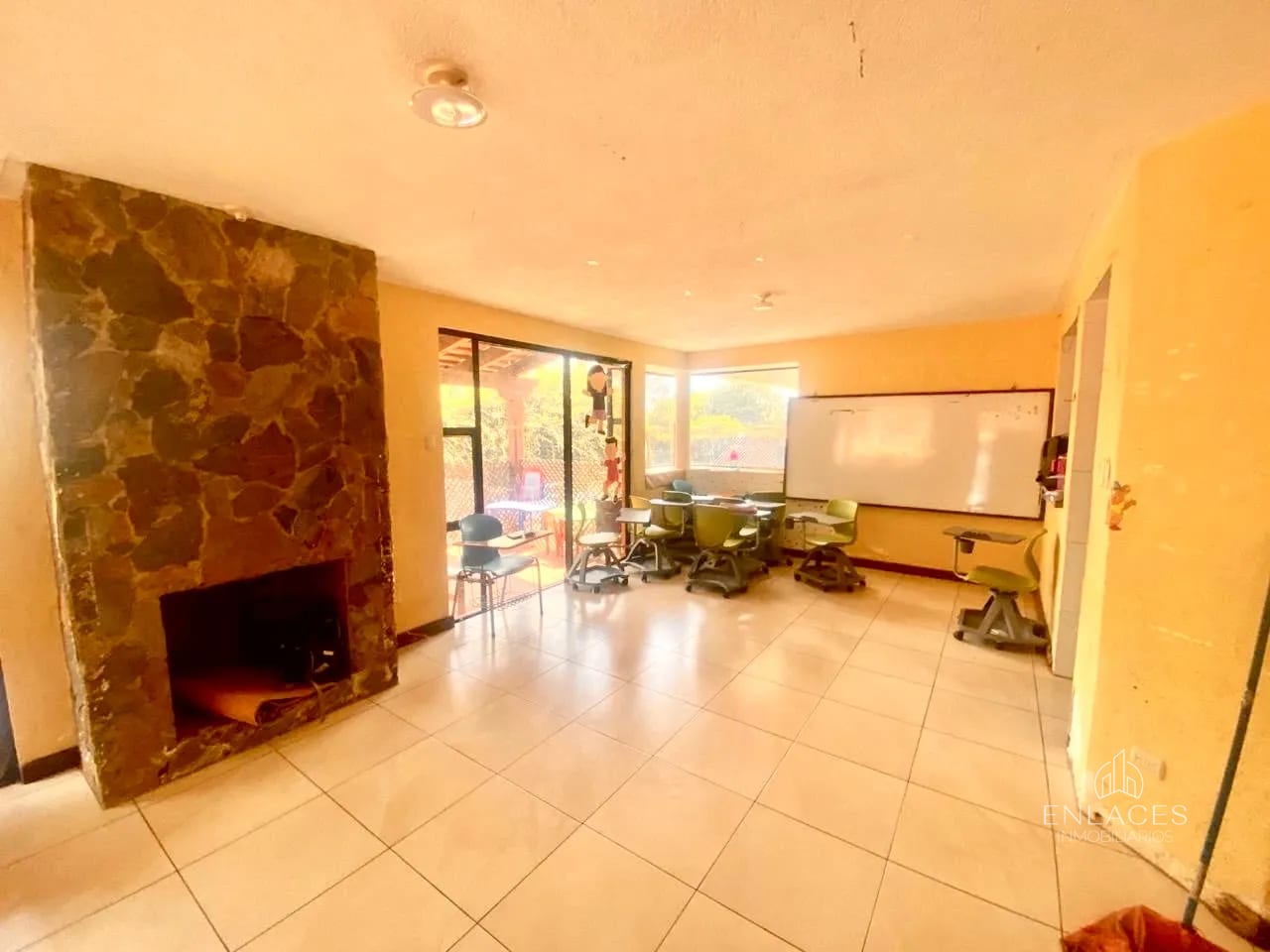 Km 16.5 CAES • Casa en Venta • Residencial San Antonio — Casa en Venta en San Antonio, Carretera a El Salvador, Guatemala, Ciudad — foto 11 de 12