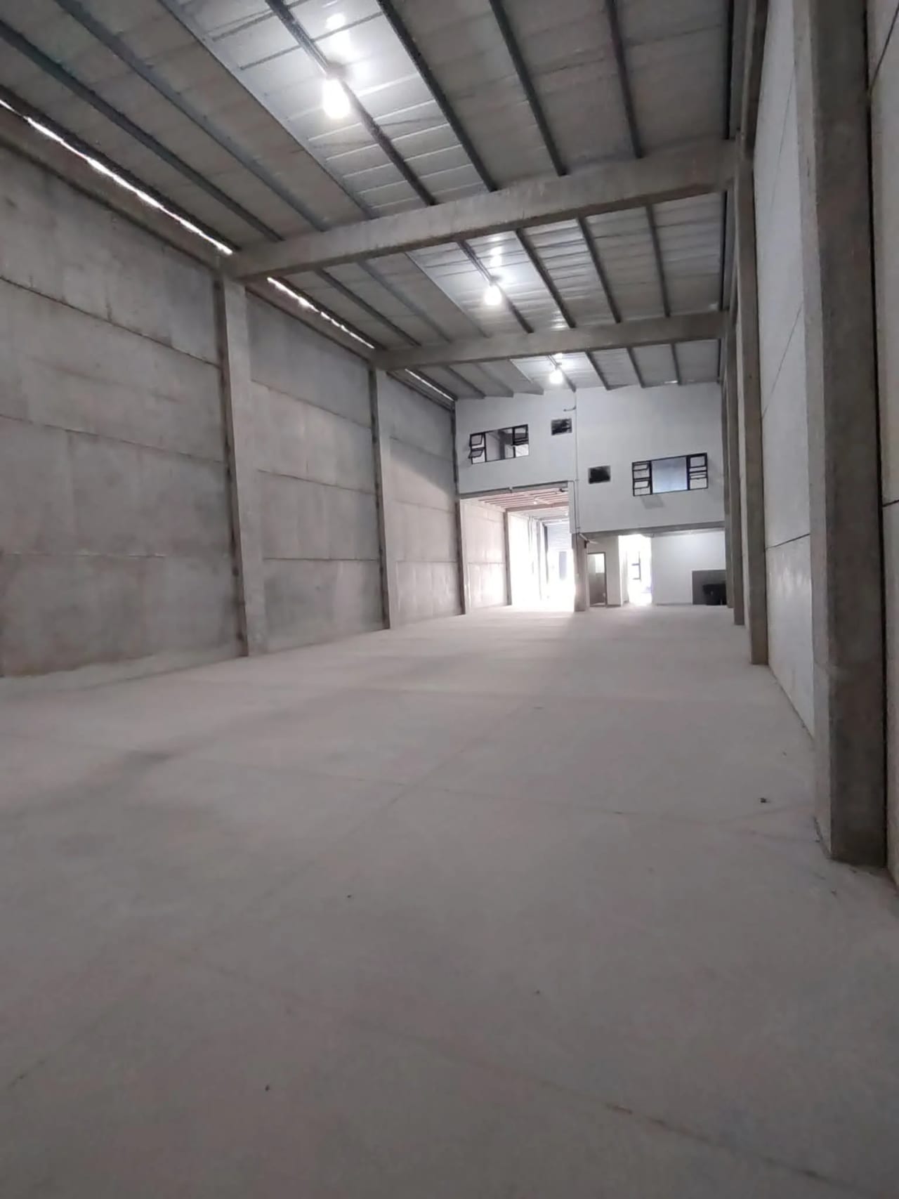 Ofibodega Calzada la Paz en Renta — Bodega / Ofibodega en Venta en Zona 5, Guatemala, Ciudad — foto 9 de 14