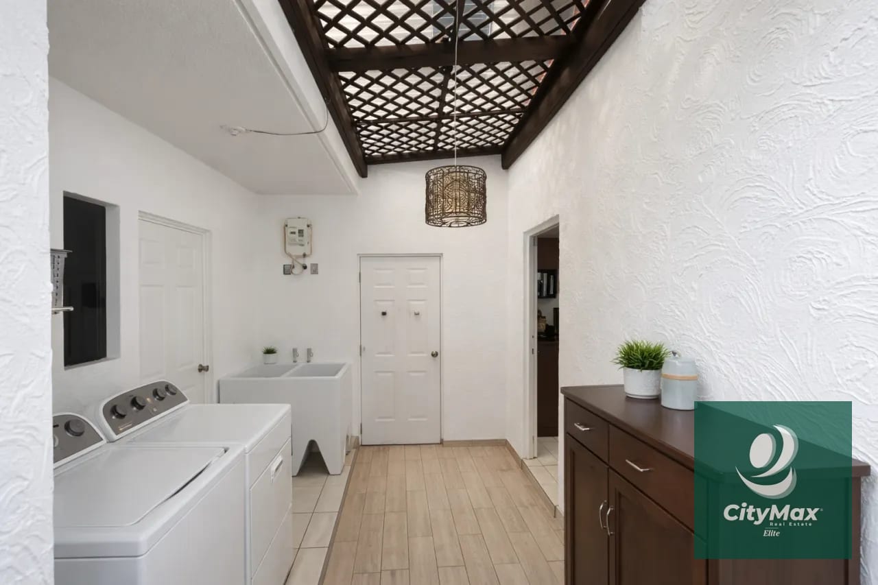 Exclusiva Casa en Venta - Condominio San Isidro II — Casa en Venta en San Isidro, Zona 16, Guatemala, Ciudad — foto 4 de 8
