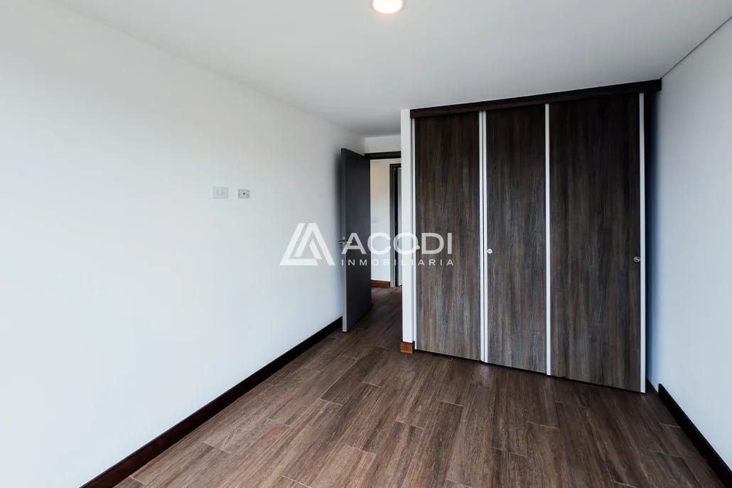 Apartamento en Zona 16 — Apartamento en Alquiler en Zona 16, Guatemala, Ciudad — foto 4 de 8