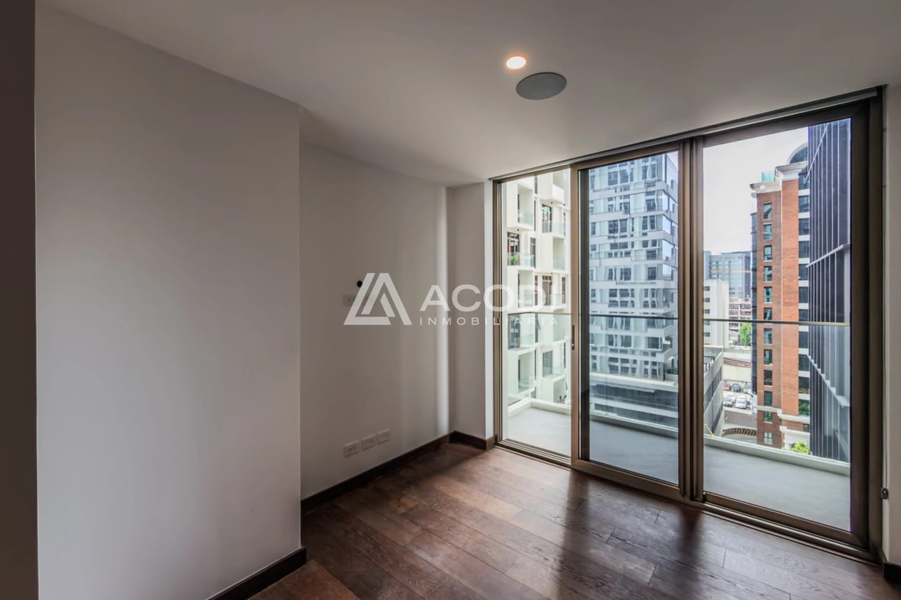 Apartamento en Zona 10 — Apartamento en Alquiler en Zona 10, Guatemala, Ciudad — foto 6 de 7