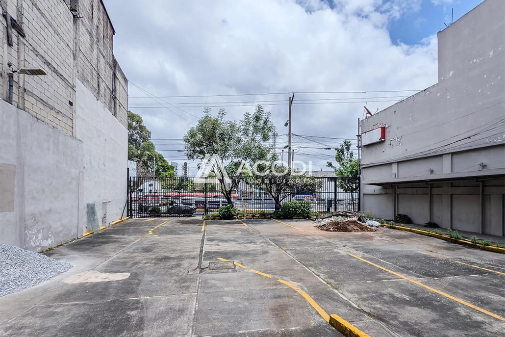 Propiedad comercial sobre Calle Martí, Zona 6 — Terreno en Venta en Zona 6, Guatemala, Ciudad — foto 1 de 12