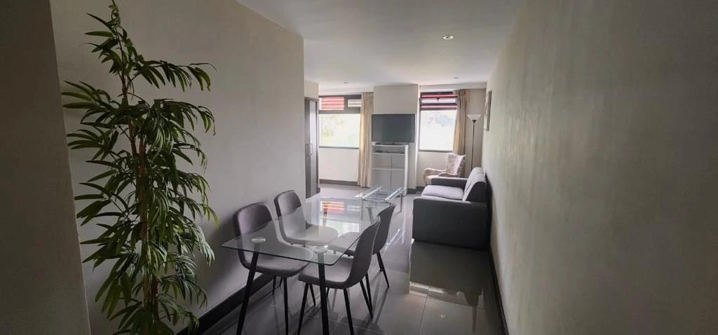 Apartamento amueblado en Zona 15 — Apartamento en Alquiler en Zona 15, Guatemala, Ciudad — foto 6 de 6