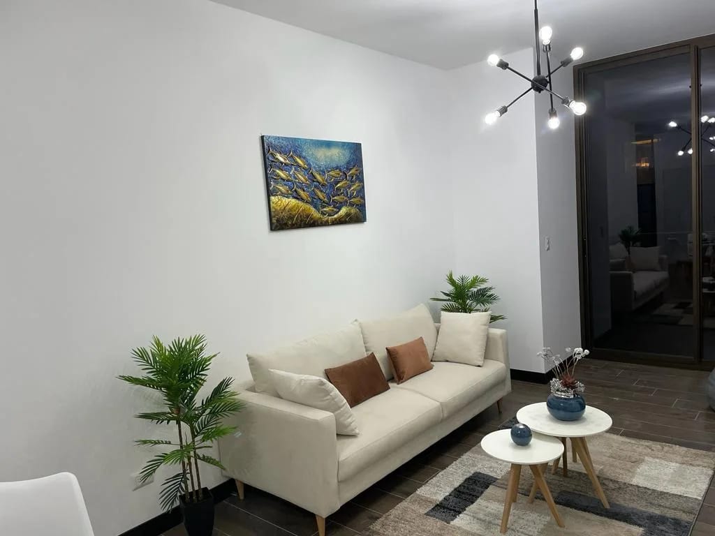 Apartamento amueblado en Zona 10 — Apartamento en Alquiler en Zona 10, Guatemala, Ciudad — foto 7 de 9