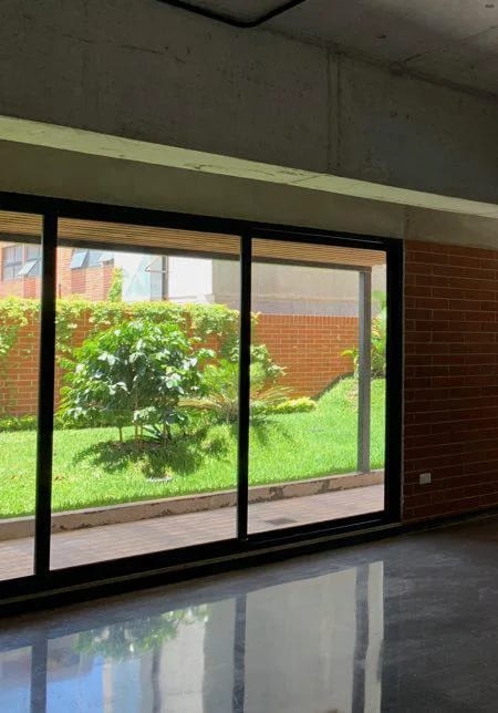 Oficina en Zona 4 — Oficina en Alquiler en Zona 4, Guatemala, Ciudad — foto 2 de 3