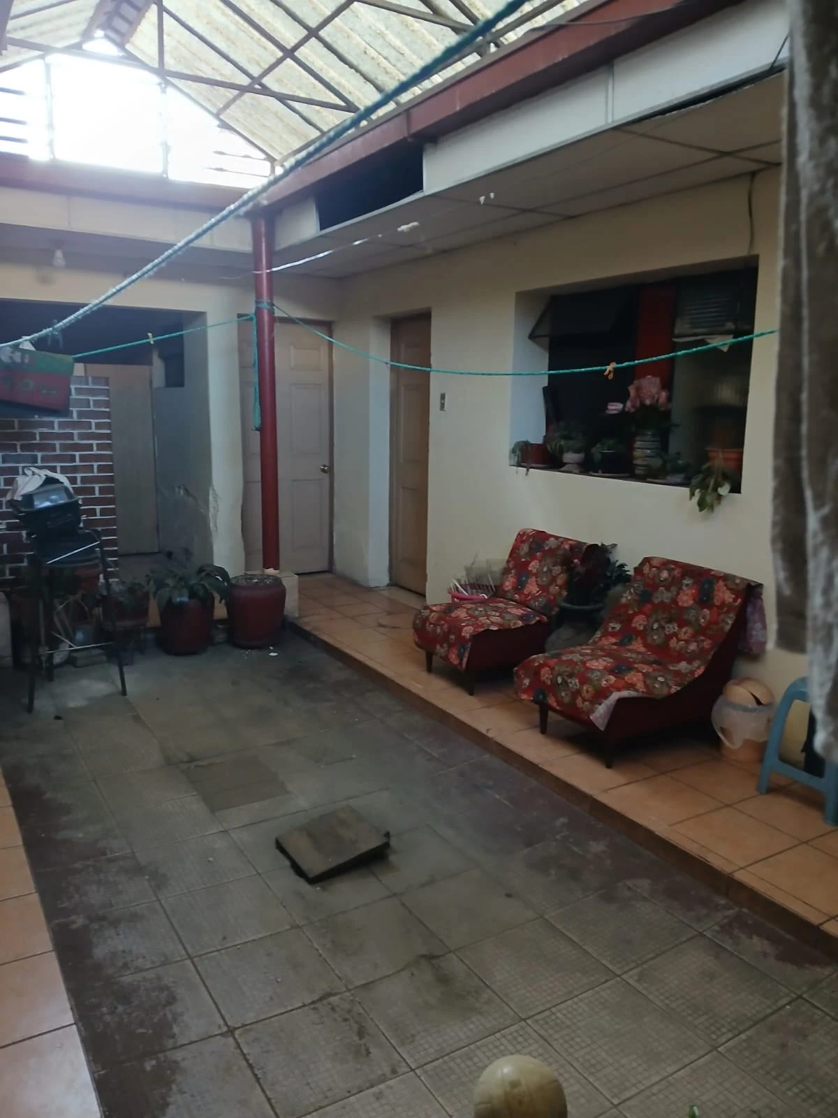 Casa comercial en Zona 12 — Casa en Alquiler en Zona 12, Guatemala, Ciudad — foto 1 de 4