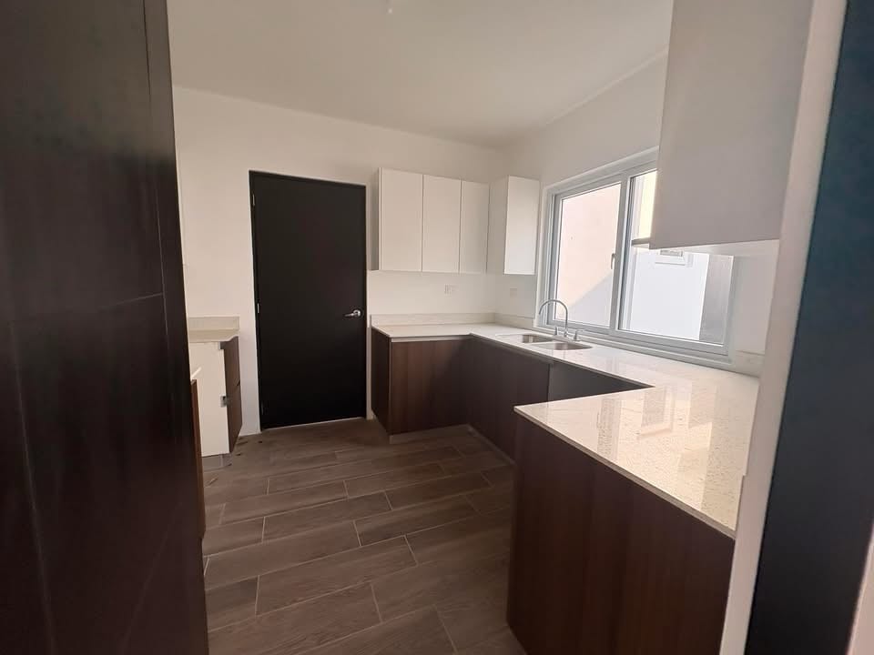Estrena Casa en Sante Ciudad San Cristobal Aprovecha Nuestra Promoción Contsctanos — Casa en Venta en Zona 8 Mixco, Guatemala, Ciudad — foto 5 de 14
