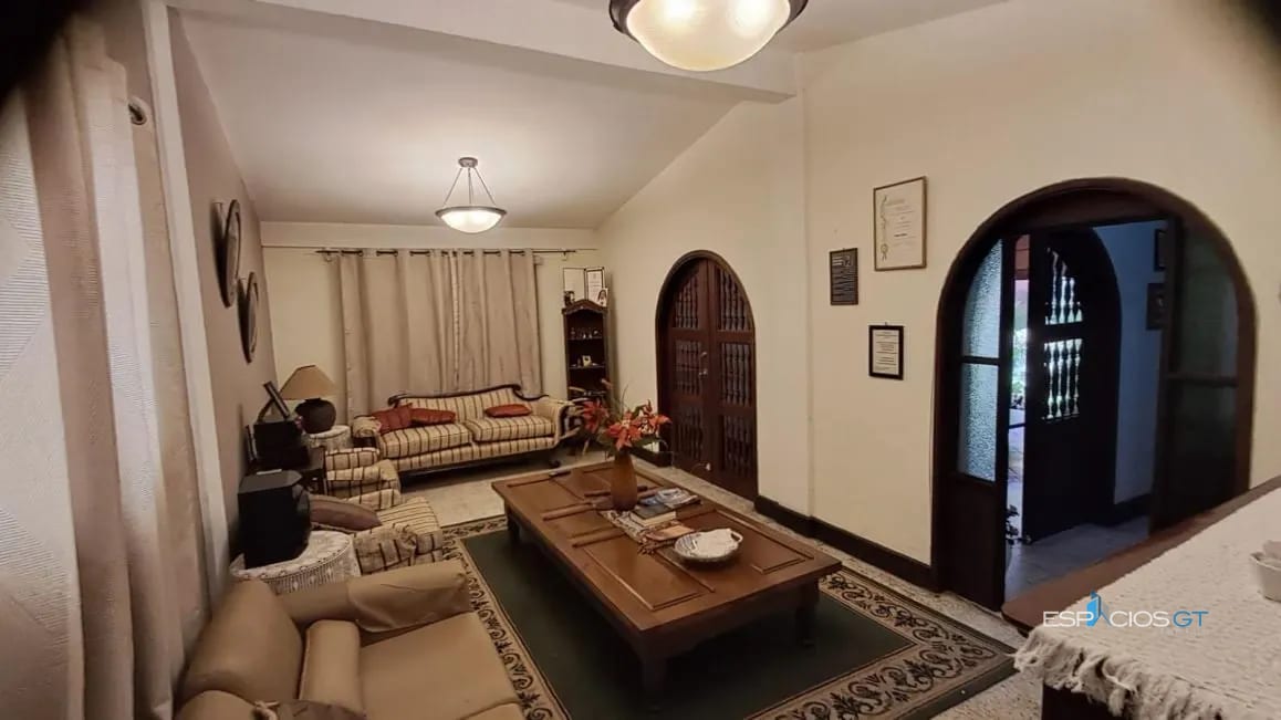 Casa Ideal para Oficinas, Clinicas Medicas, Proyecto de Apartamentos en Zona 2 — Casa en Venta en Zona 2, Guatemala, Ciudad — foto 4 de 12