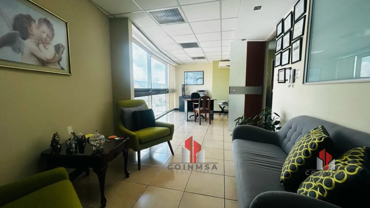 Oficina en Venta zona 10 / Torino I — Oficina en Venta en Torino, Zona 10, Guatemala, Ciudad — foto 1 de 14