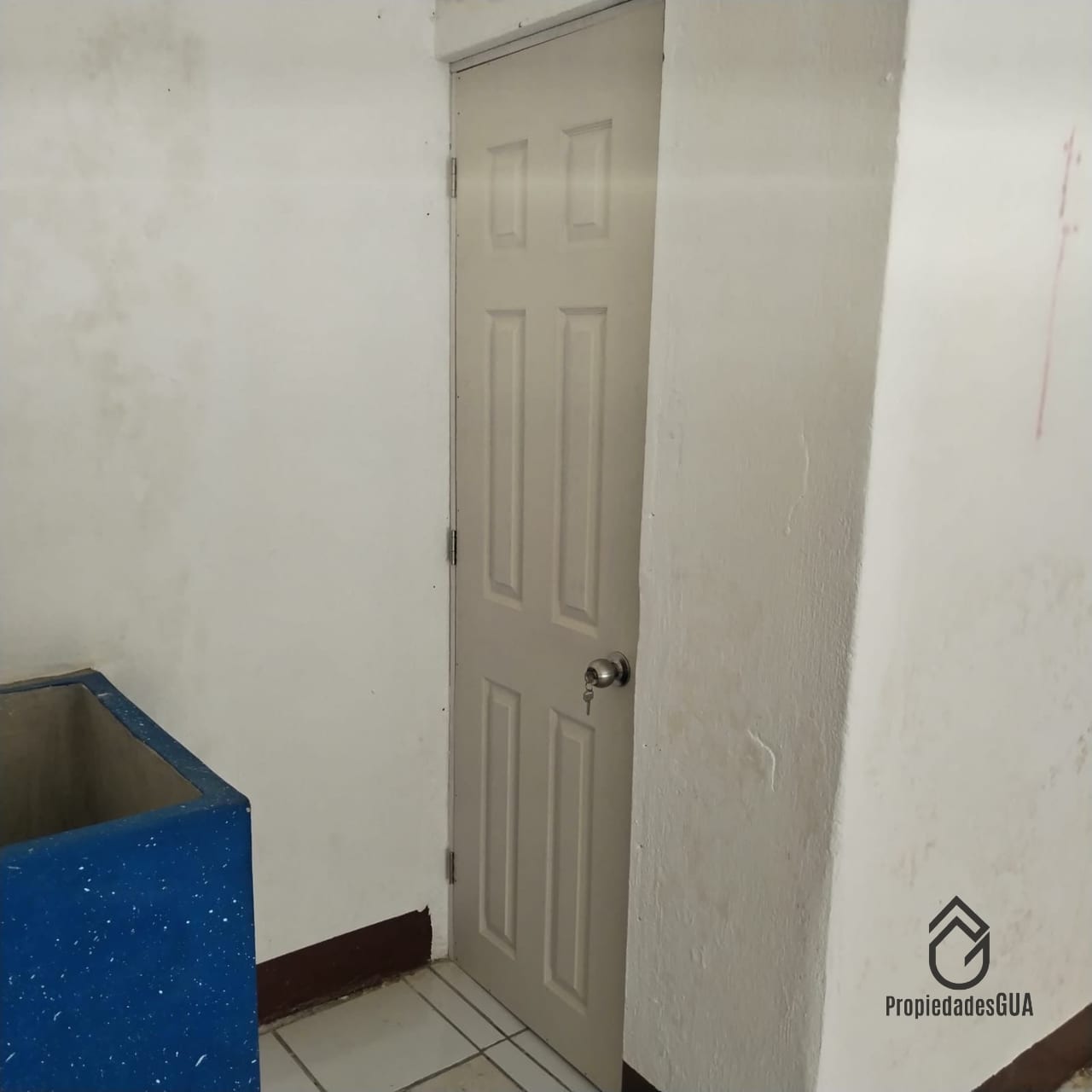 Se rentan 2 locales comerciales en zona 1 — Local en Alquiler en Zona 1, Guatemala, Ciudad — foto 4 de 7