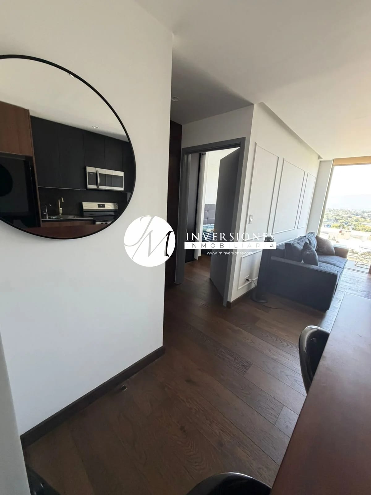 Apartamento en Renta Amueblado en Zona 10 — Apartamento en Alquiler en Zona 10, Guatemala, Ciudad — foto 3 de 9