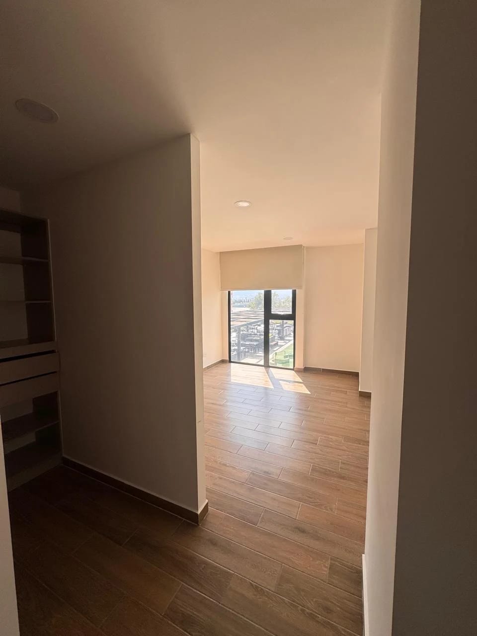 Apartamento Moderno en zona 14 — Apartamento en Alquiler en Parque 14, Zona 14, Guatemala, Ciudad — foto 9 de 17