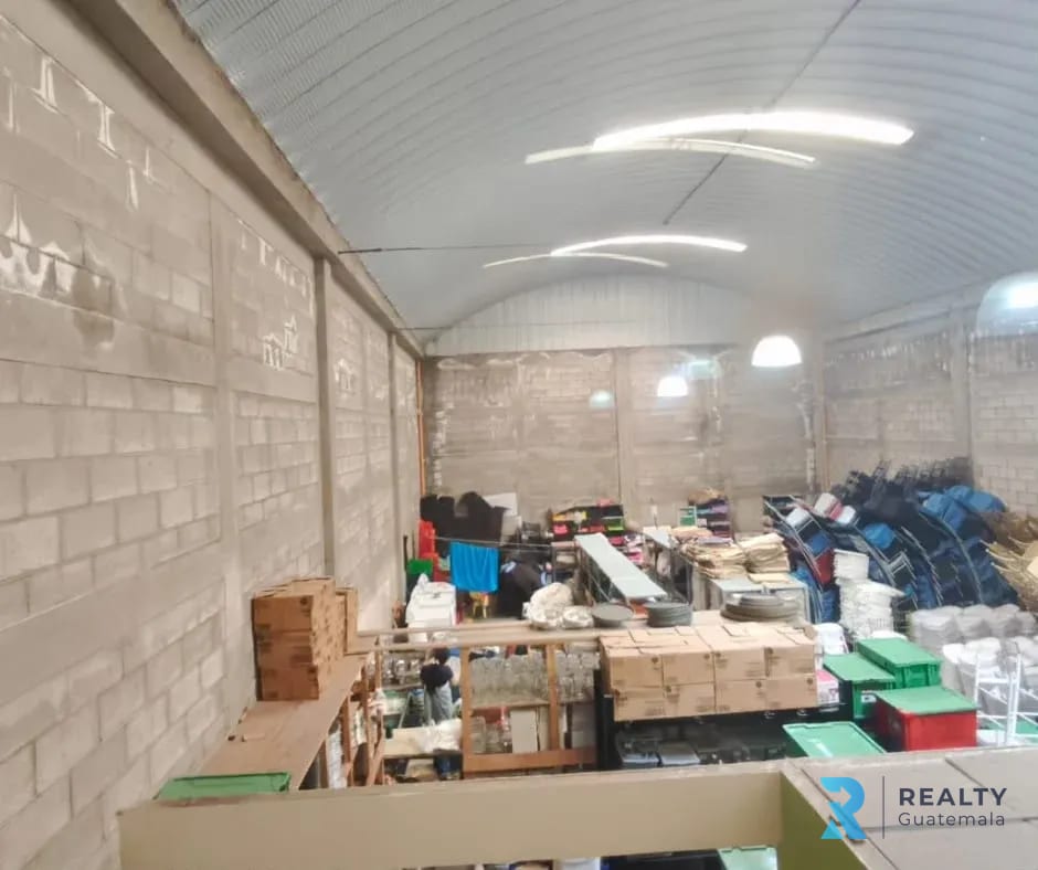 RENTO Ofibodega Carretera a El Salvador, Km. 13.5 Colonia San Joaquín Los Pinos, Santa Catarina Pinula — Bodega / Ofibodega en Alquiler en Carretera a El Salvador, Guatemala, Ciudad — foto 4 de 17