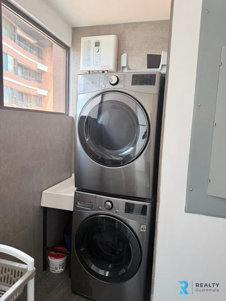 Apartamento en Renta, Zona 10!! — Apartamento en Alquiler en Salvattore, Zona 10, Guatemala, Ciudad — foto 8 de 9