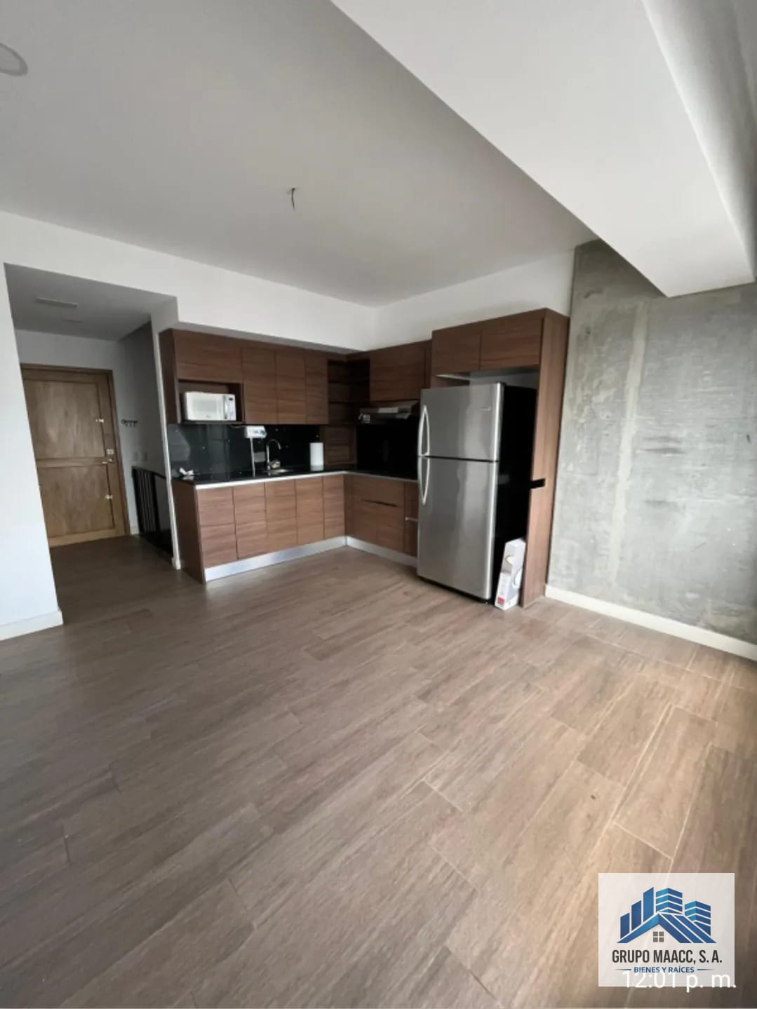 En Venta Hermoso Apt Granat Zona 4 — Apartamento en Venta en Granat, Zona 4, Guatemala, Ciudad — foto 3 de 17