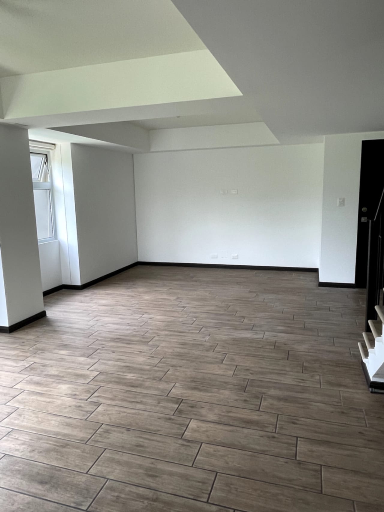 Rento Preciosa Villa en Alegria Condado Naranjo — Apartamento en Alquiler en Condado Naranjo, Zona 4 Mixco, Guatemala, Ciudad — foto 5 de 16