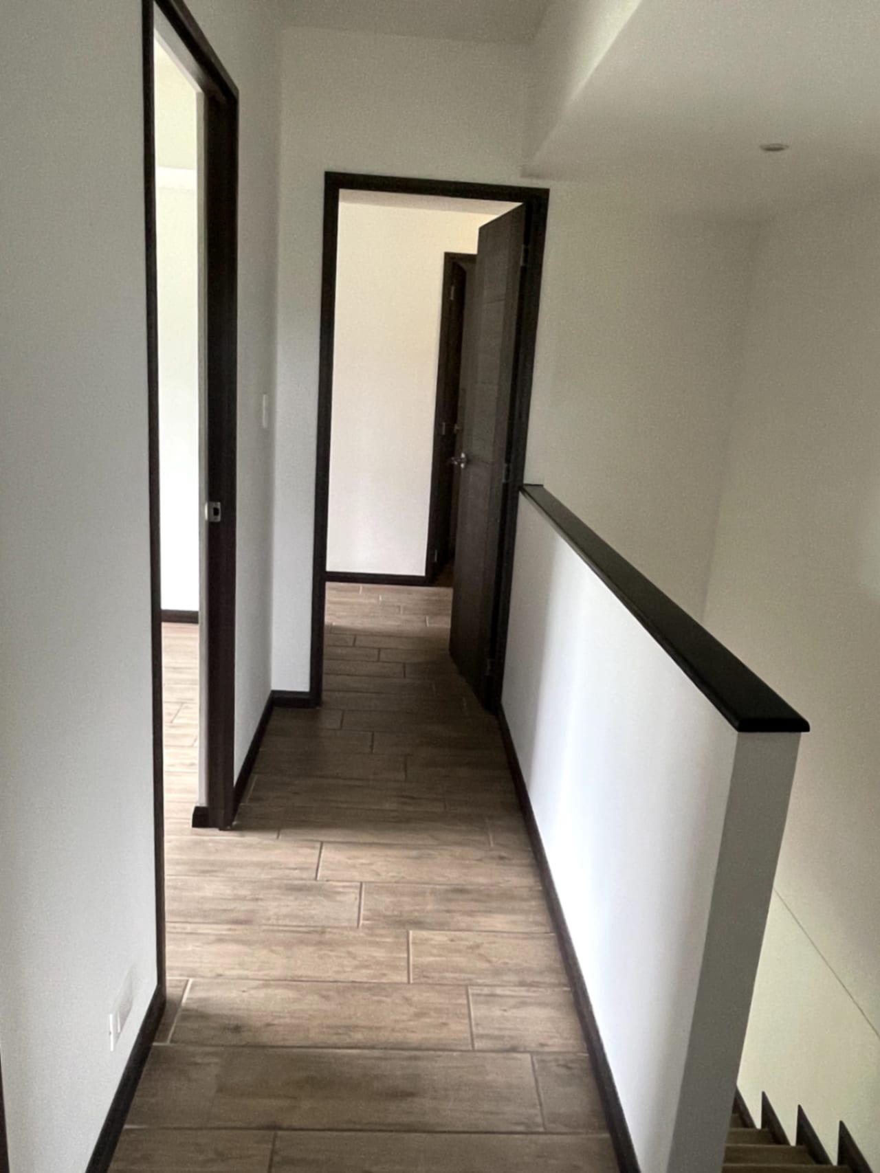Rento Preciosa Villa en Alegria Condado Naranjo — Apartamento en Alquiler en Condado Naranjo, Zona 4 Mixco, Guatemala, Ciudad — foto 16 de 16