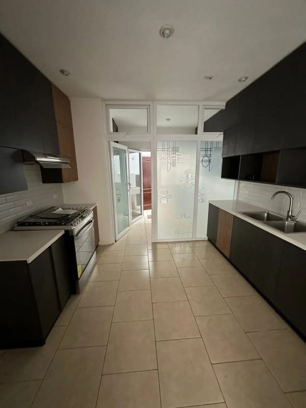 Casa en Venta Bouganvilias de Arrazola — Casa en Venta en Bouganbilias de Arrazola, Carretera a El Salvador, Guatemala, Ciudad — foto 7 de 10