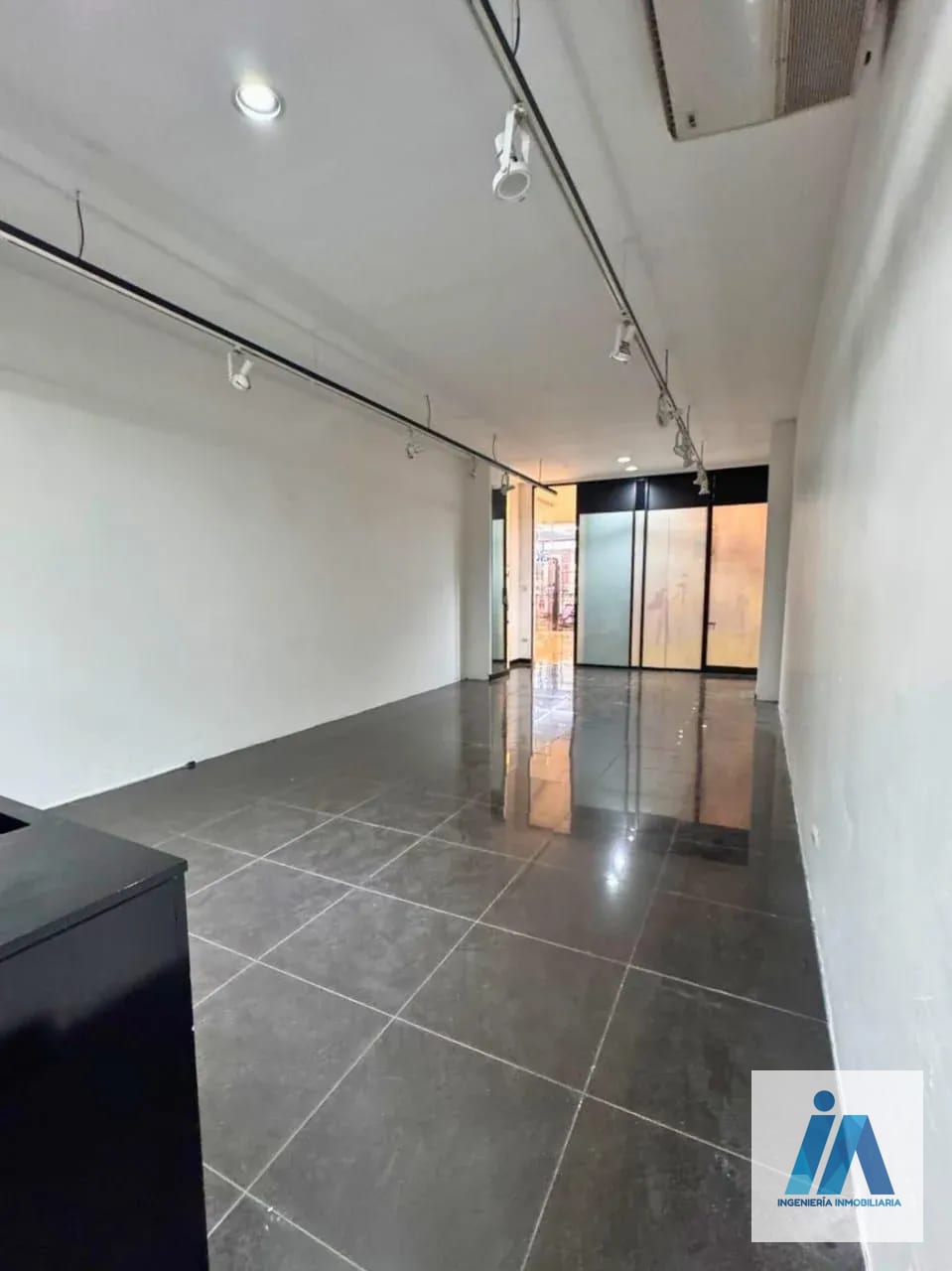 LOCAL COMERCIAL EN VENTA 📍Galerías La Pradera, Zona 10 — Local en Venta en Zona 10, Guatemala, Ciudad — foto 2 de 5