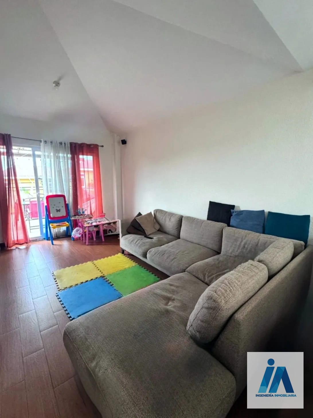 CASA EN VENTA 📍Condominio Bosques de Arrazola, km16.5 Carretera a El Salvador — Casa en Venta en Carretera a El Salvador, Guatemala, Ciudad — foto 8 de 13