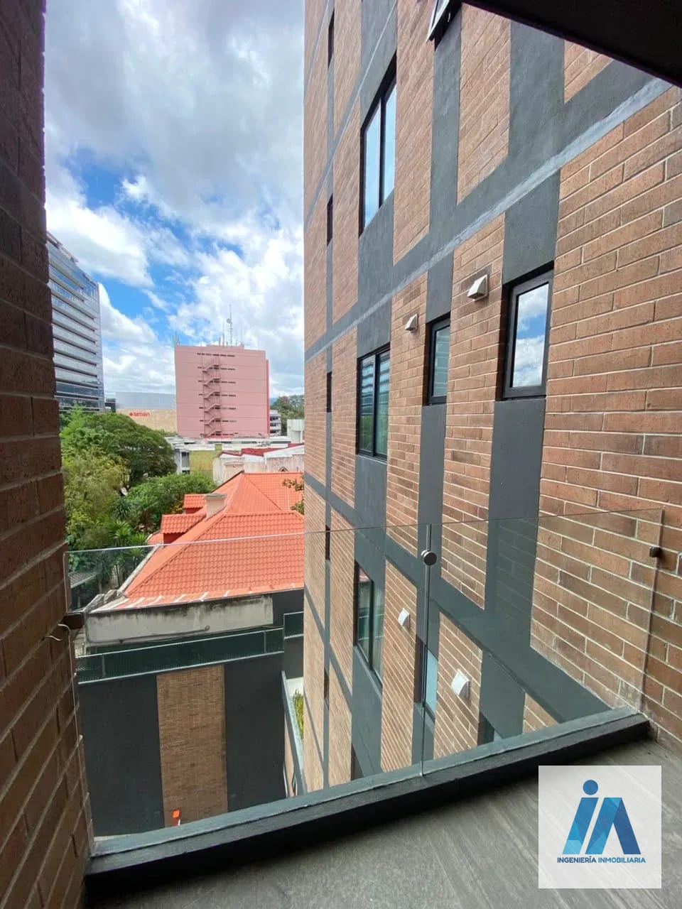 APARTAMENTO EN ALQUILER📍 Edificio Reserva Diez, Zona 10 — Apartamento en Alquiler en Zona 10, Guatemala, Ciudad — foto 6 de 17